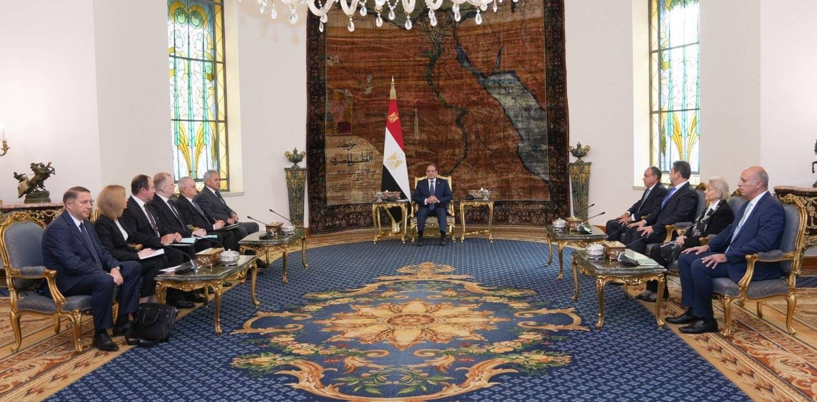 السيسي يُشدّد على تنفيذ اتّفاق شرم الشيخ