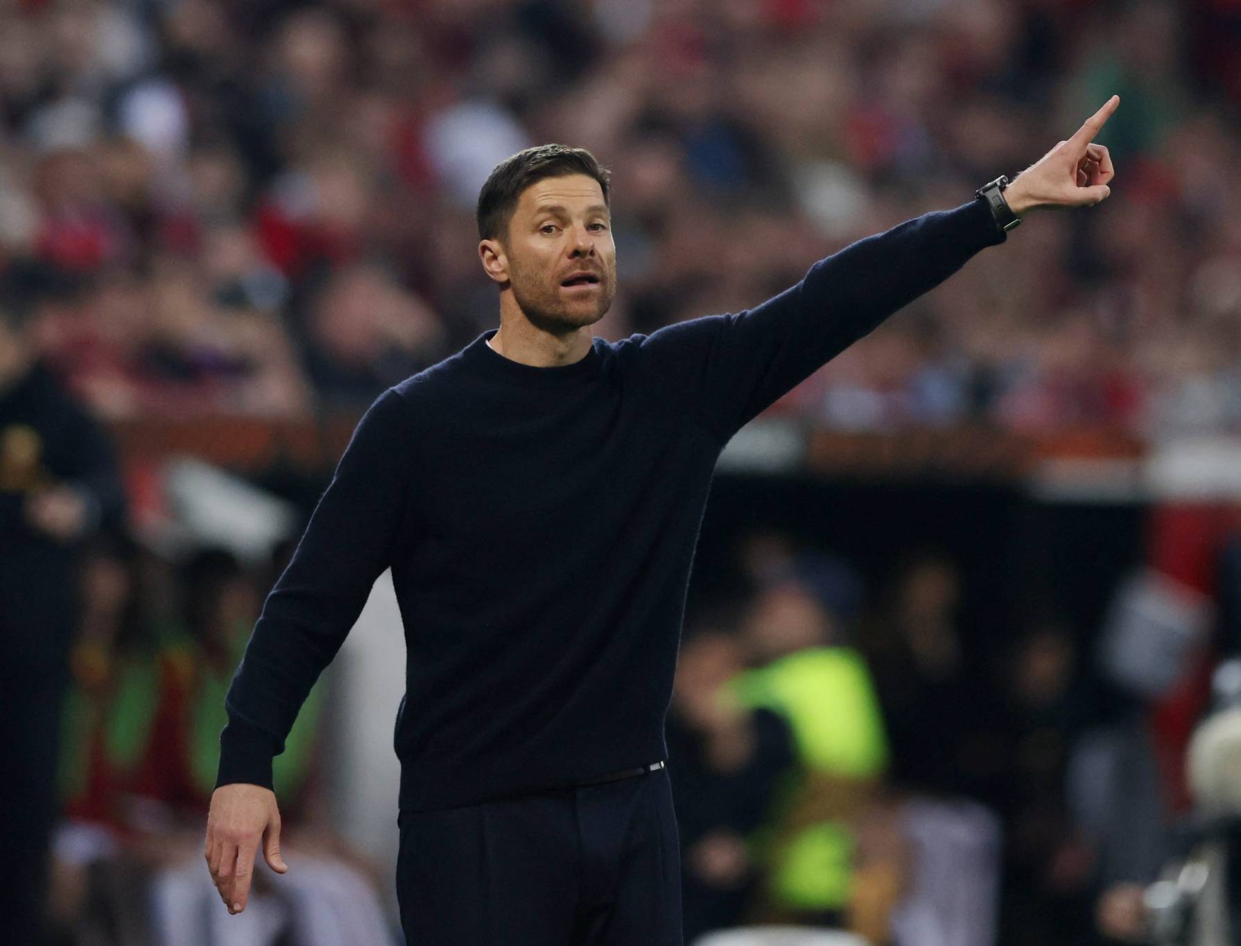 جماهير ريال مدريد تنقلب على المدرب ألونسو