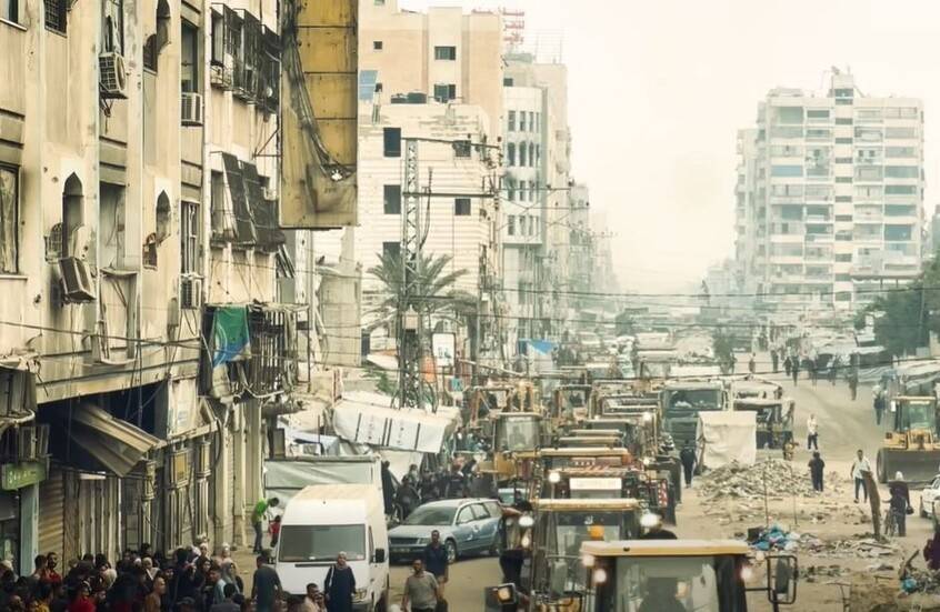 لأول مرة.. مصر تنشئ أضخم مخيم في موقع انسحاب الجيش "الإسرائيلي"