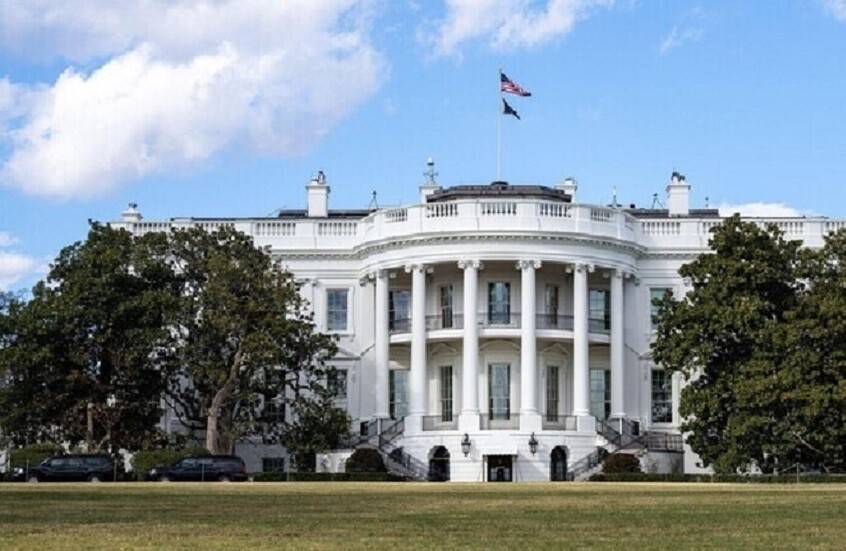 البيت الأبيض ينفي علم ترامب بجرائم إبستين