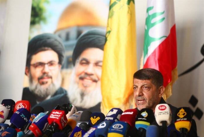 صانع الرواية... التي وقّعها الحاج محمد عفيف بشهادته