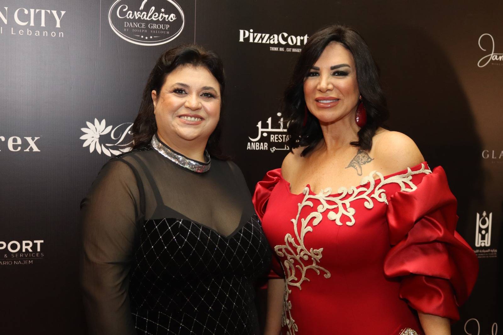 فداء منذر تتألق في عرض "Glamour Fashion Show"