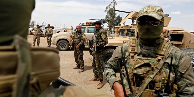 “الدفاع السورية”: مقتل أثنين من الجيش بسبب هجوم نفذته “قسد”