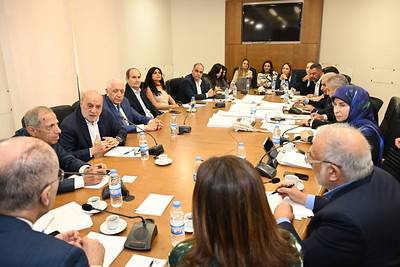 لجنة الصحة ناقشت تنظيم المختبرات وحماية الأطباء