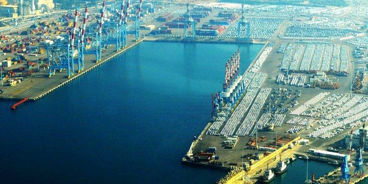 إستهداف ناقلة "أوريندا" بمسيّرات روسية