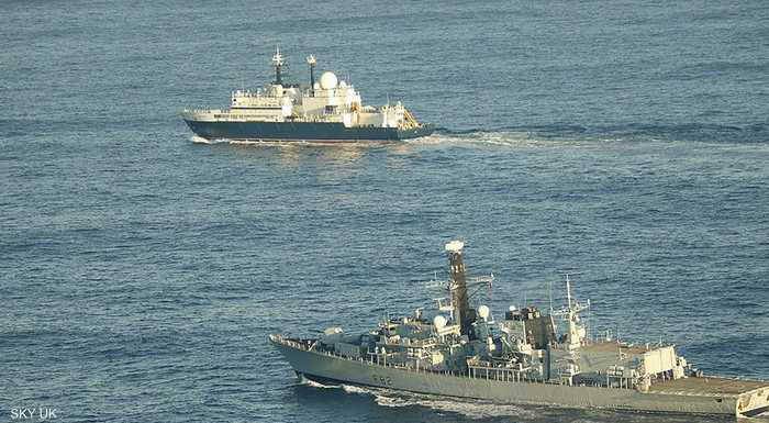 سفينة روسية ترسم خرائط سرّية