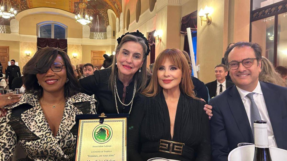 باريس تُكرّم كارول سماحة