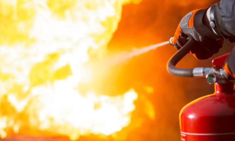 حريق أنفه يحصد أرواحًا