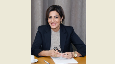 وزيرة البيئة شاركت ممثلة رئيس الجمهورية بتشريفات عيد الاستقلال في قلعة راشيا
