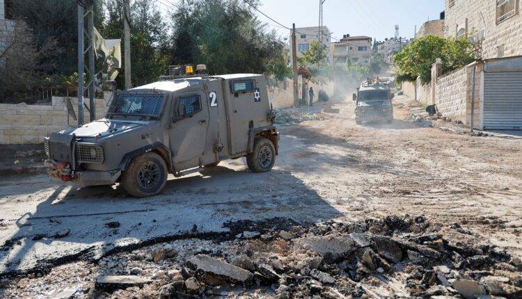 شهيدان شمال القدس واعتداءات المستوطنين تتصاعد في الضفة