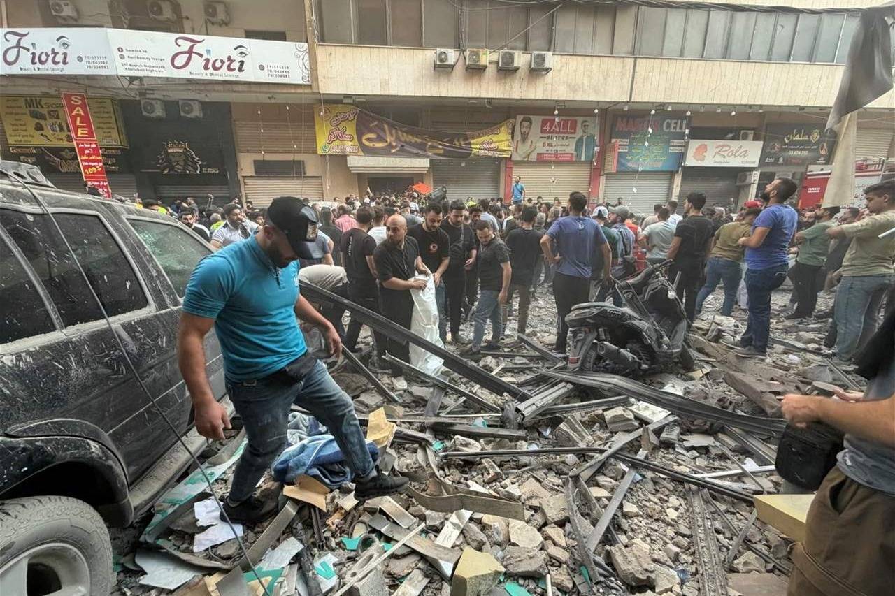 لماذا ضربت "إسرائيل" الآن؟ شبح الحرب الواسعة يقترب... ومبادرة عون تُدفع للسقوط