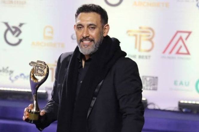 عمرو مصطفى يوجه رسالة للهضبة عمرو دياب بعد تكريمه في حفل The Best
