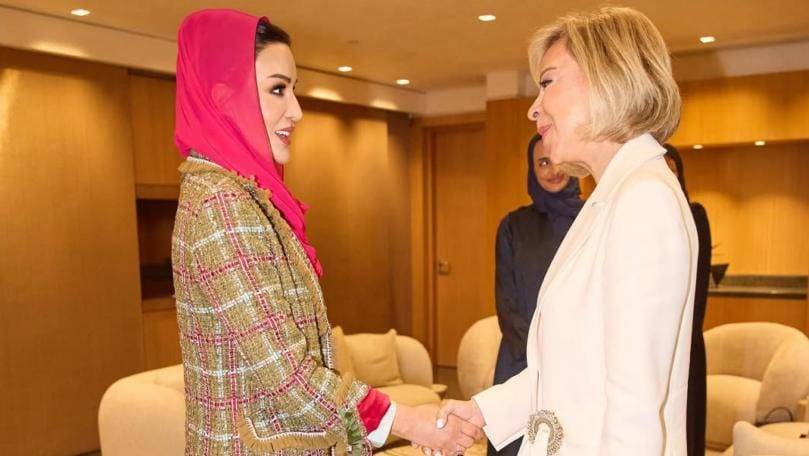 السيدة الأولى: لا تراجع عن تعميم ثقافة المواطنة