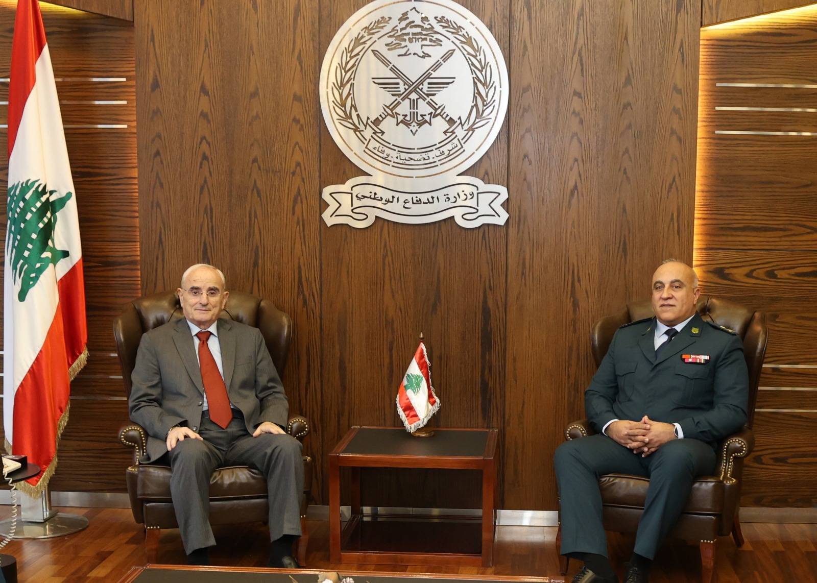 وزير الدفاع استقبل
رئيس المحكمة العسكريّة