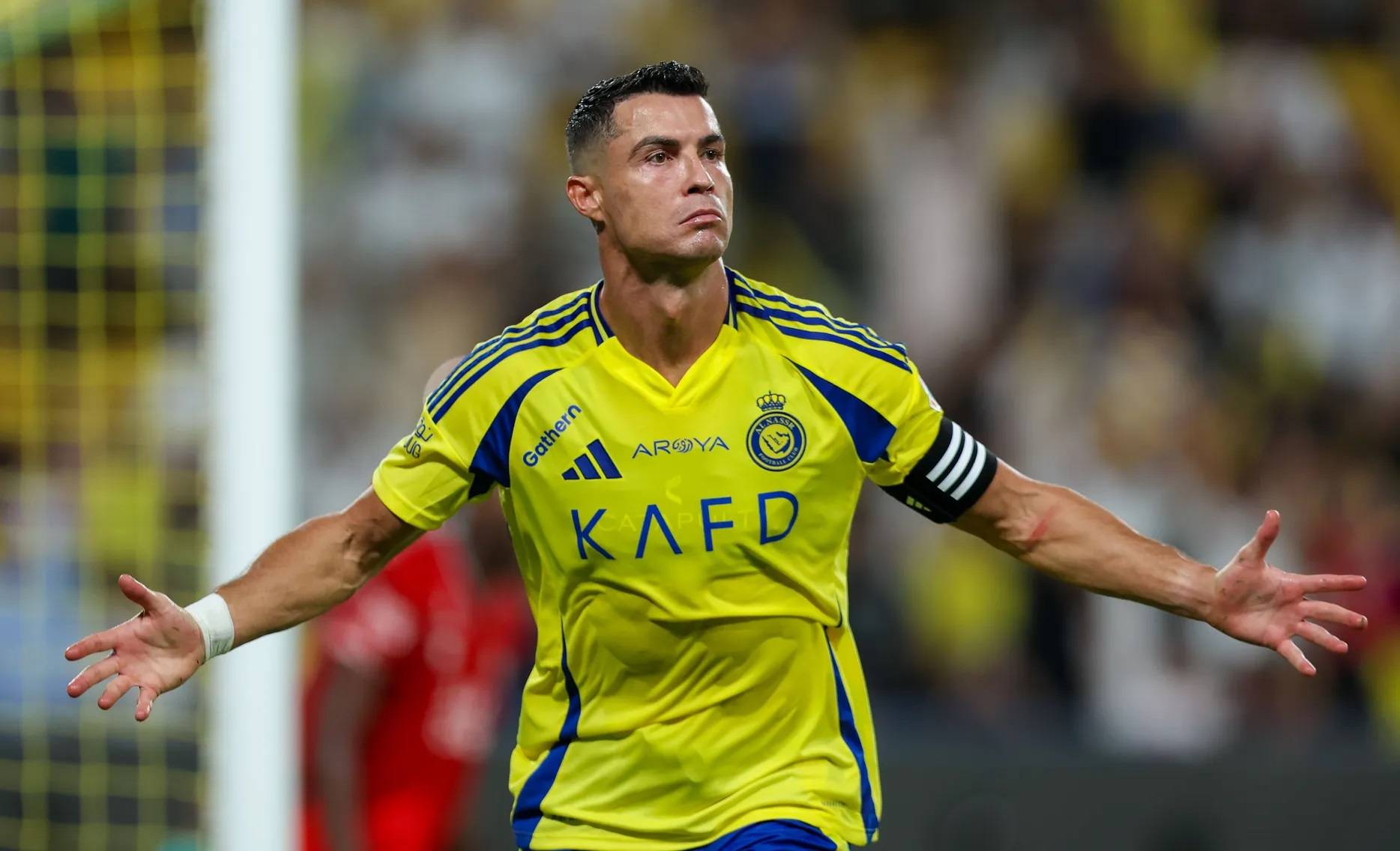 كريستيانو رونالدو يورط 