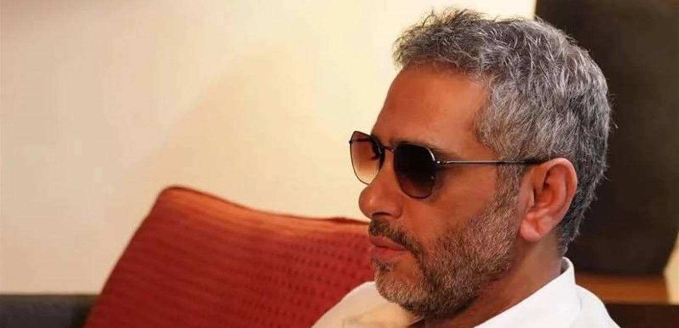 بعد الشائعات… ما الذي كشفه محمد شاكر عن صحة والده؟