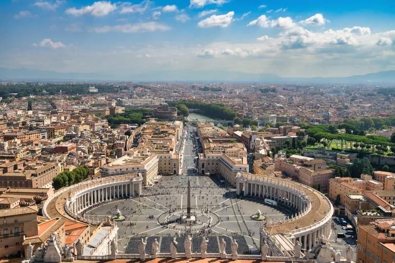 الفاتيكان: طبقوا السينودس والارشاد الرسولي