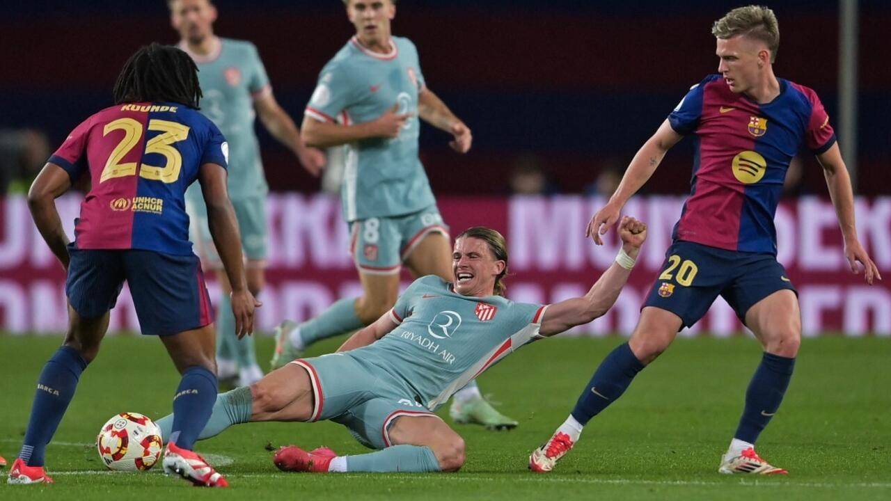 بين برشلونة وأتلتيكو مدريد... هل يعيد التاريخ نفسه في 