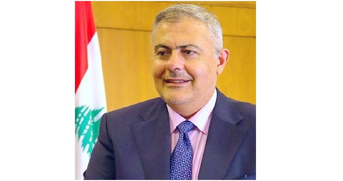 عبود: إقفال المؤسّسات التّجاريّة والسياحيّة الثّلاثاء