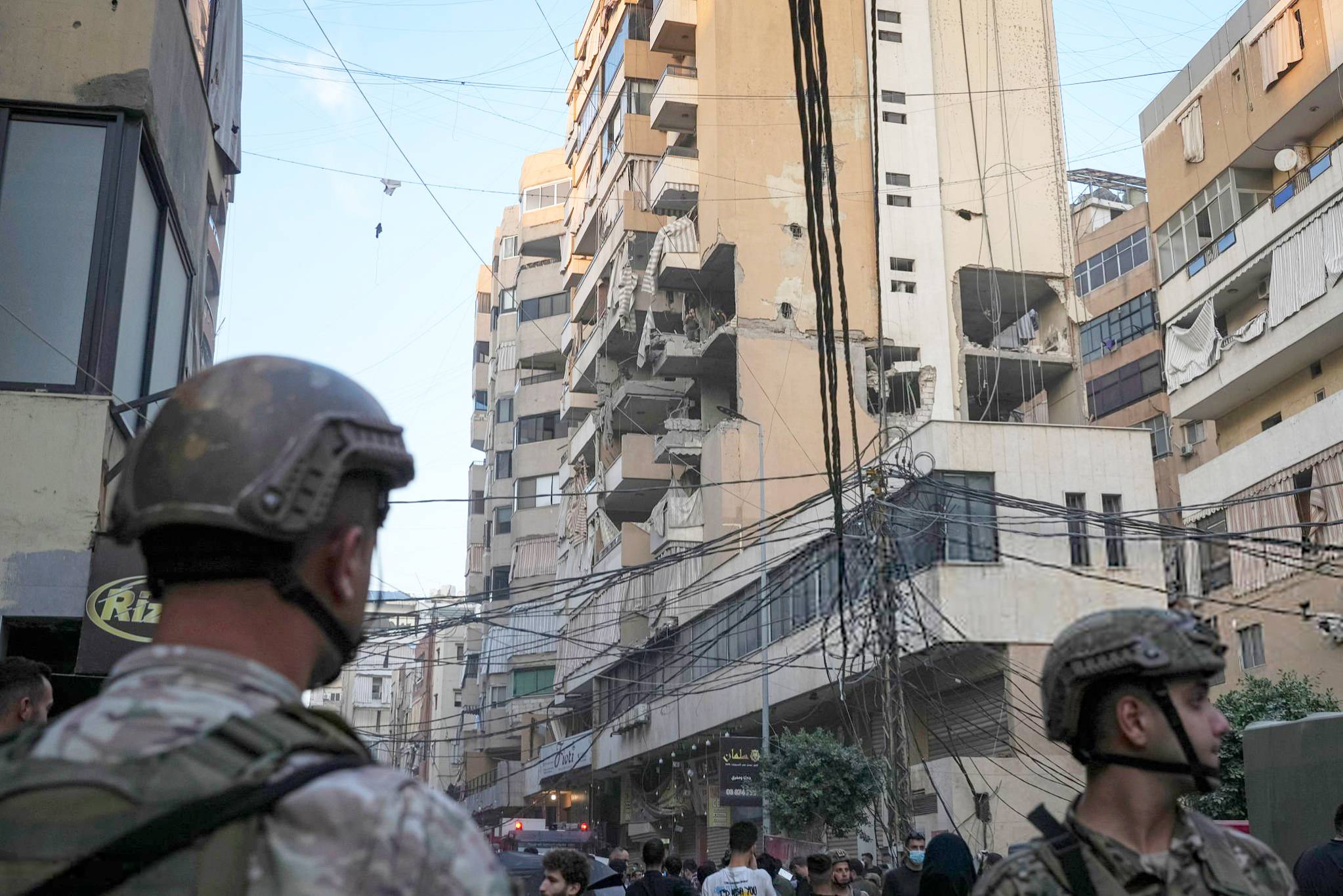 هل خرج حزب الله من اتفاق وقف النار بعد خطاب أمينه العام؟
الشيخ قاسم أعلن عن ردّ غامض على اغتيال طبطبائي في الزمان والمكان