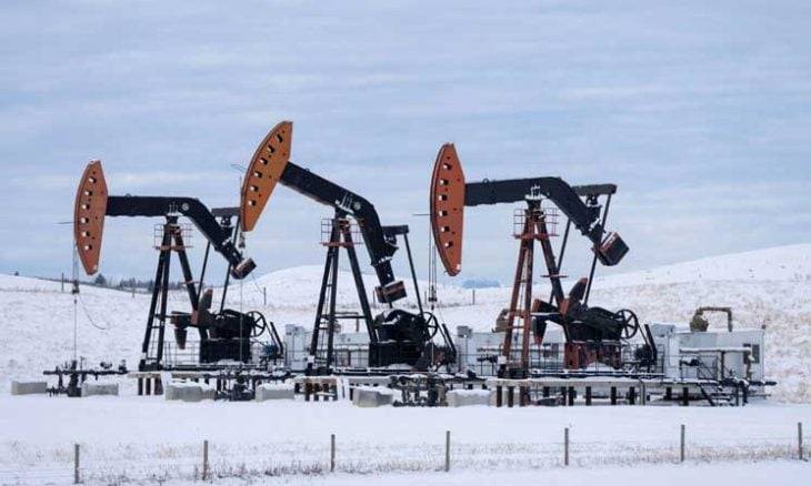 النفط يرتفع بفعل التوترات الدولية