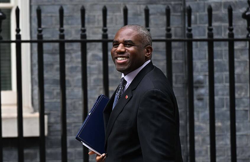 بريطانيا: سجناء أُطلق سراحهم عن طريق الخطأ