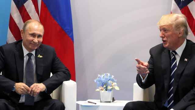 قمة محتملة بين بوتين وترامب وسط تحذيرات أوروبية