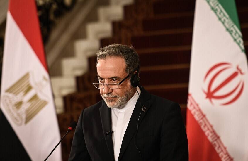 عراقجي وعبد العاطي يبحثان الملف النووي الإيراني