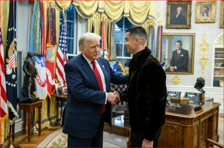 مكالمة جديدة بين ترامب ورونالدو