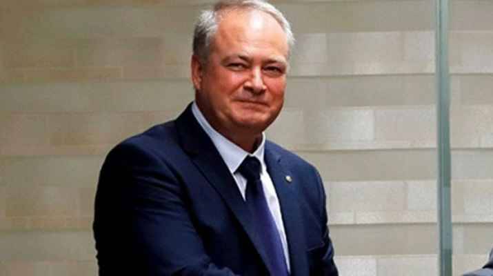 روداكوف نقل لعون دعم روسيا لمواقف لبنان
وبحث مع منسى تطوير التعاون بين الجانبين