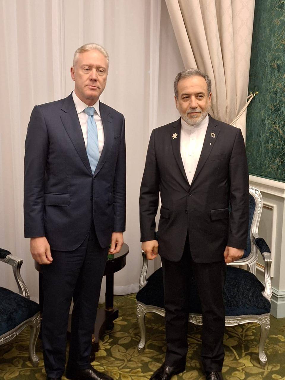 الايرانيون غير 