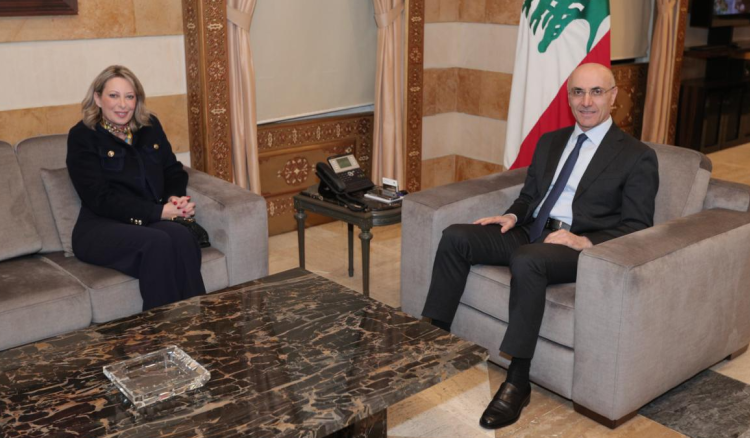 الحجار يبحث ملفات إنمائية مع أيوب