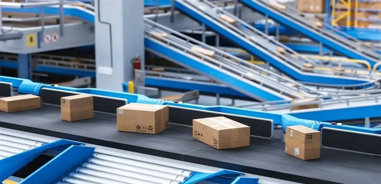 الاتحاد الأوروبي يفرض رسوماً على الطرود الصغيرة اعتباراً من 2026