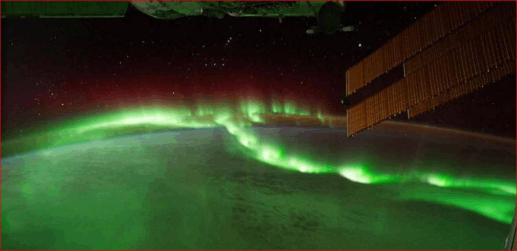 موجات راديو تقود إلى شرارة العاصفة المغناطيسية