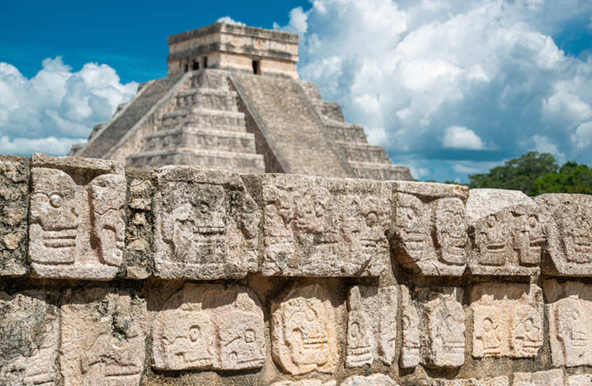 جمجمة مكعبة في المكسيك تثير حيرة العلماء