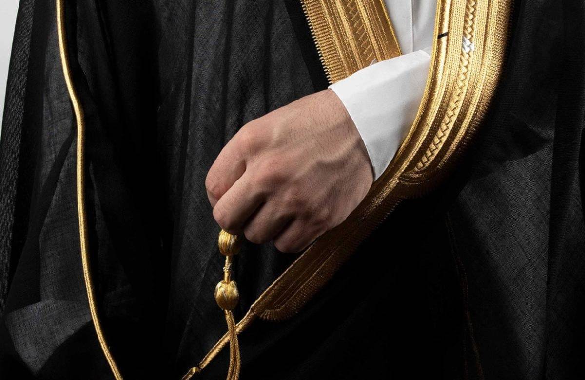 إدراج البشت في لائحة 