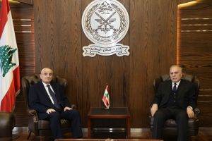 وزير الدفاع عرض مع زوّاره
الأوضاع العامة وشؤوناً إنمائيّة