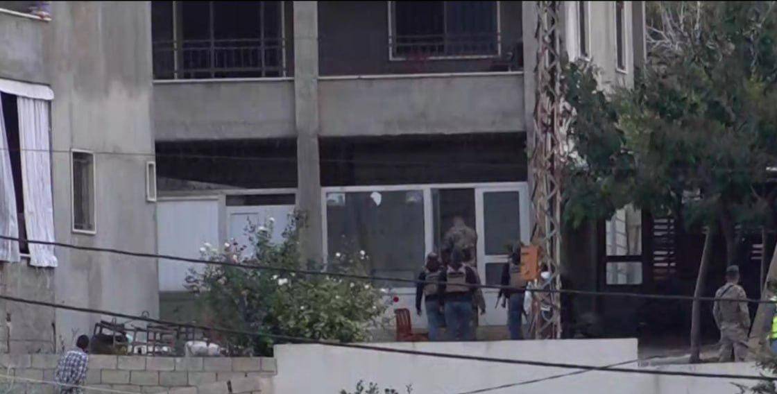 لا اسلحة ولا عتاد... الجيش يكشف للمرة الثانية على منزل يانوح
