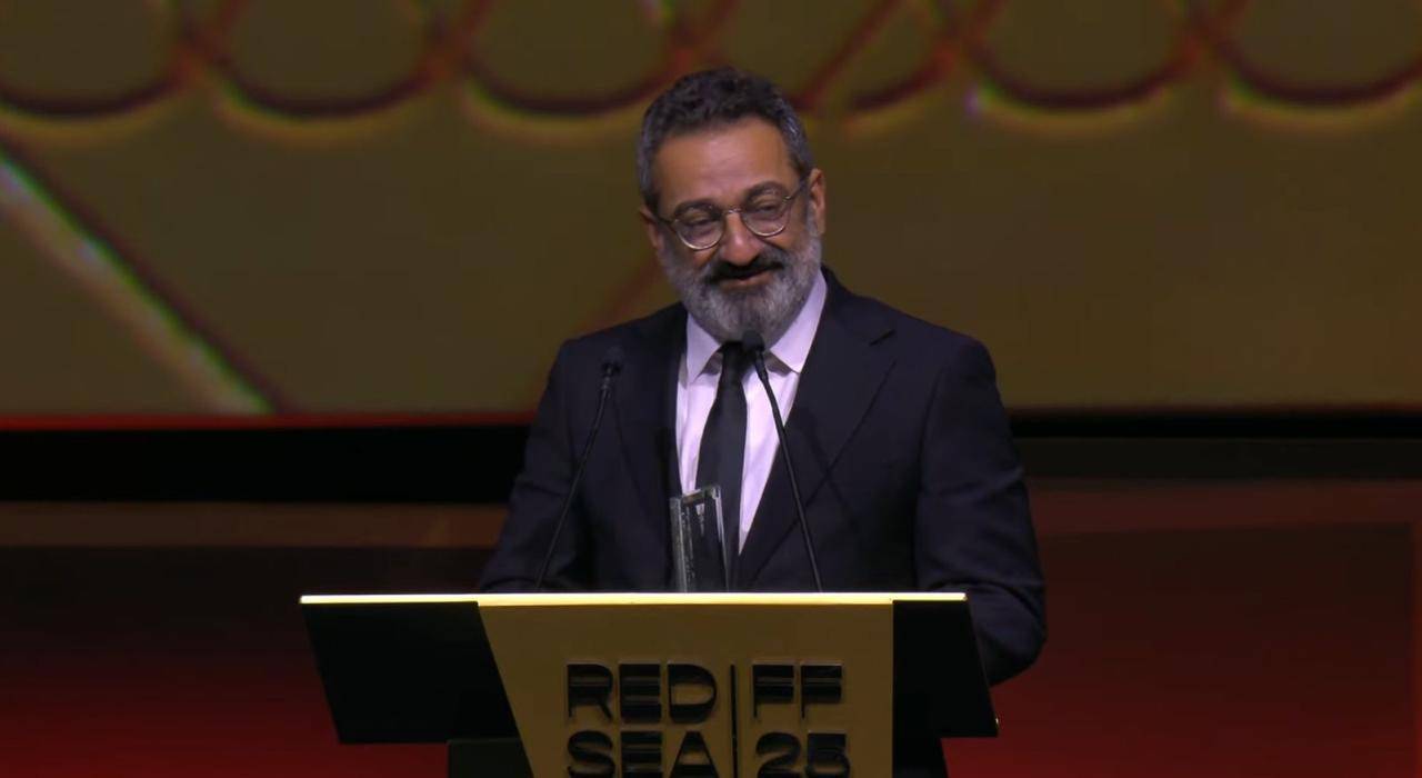 جورج خباز يحصد جائزة أفضل ممثل في مهرجان البحر الأحمر السينمائي