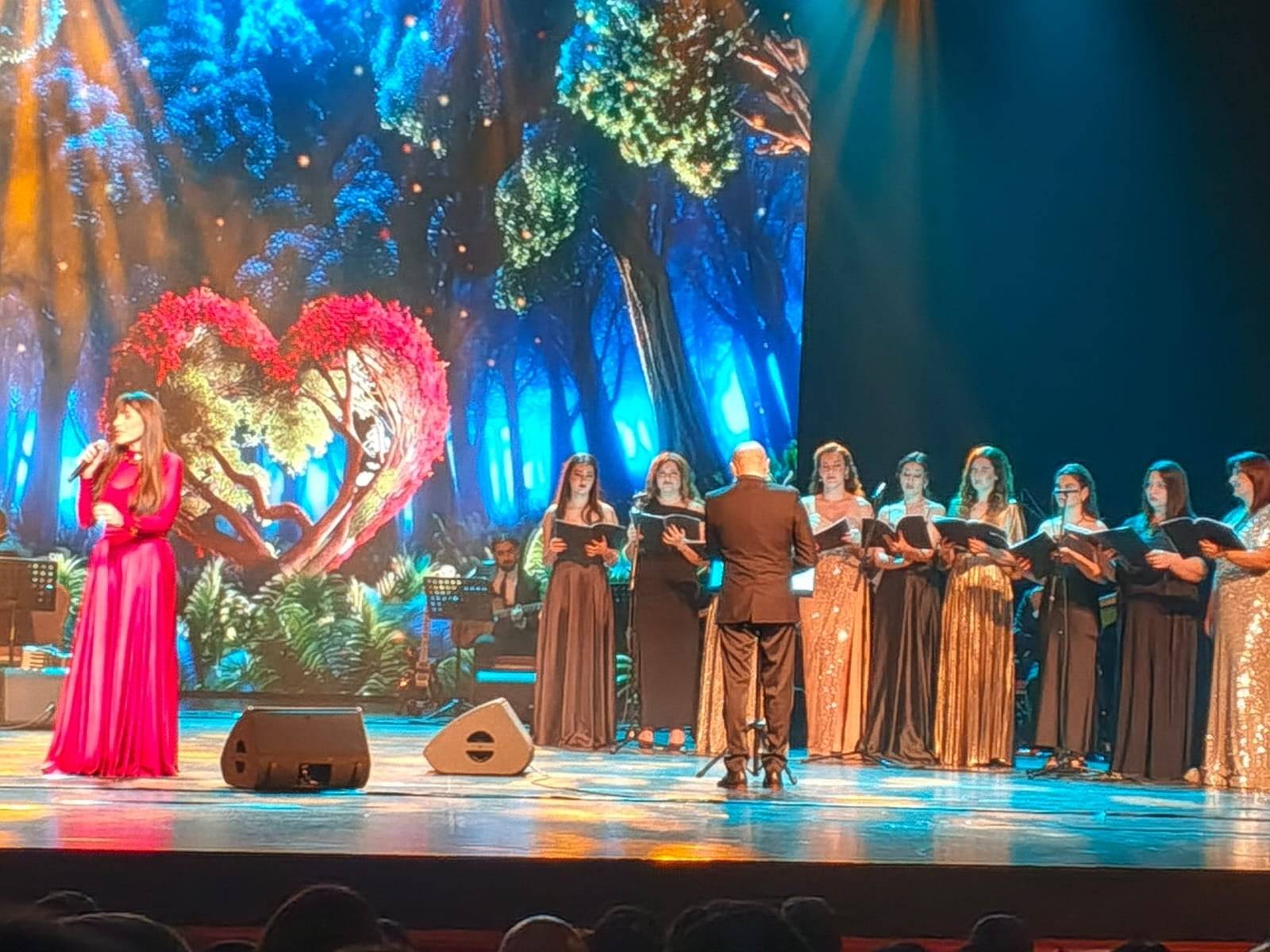 عبير نعمة في سهرة طربية ساحرة في كازينو لبنان