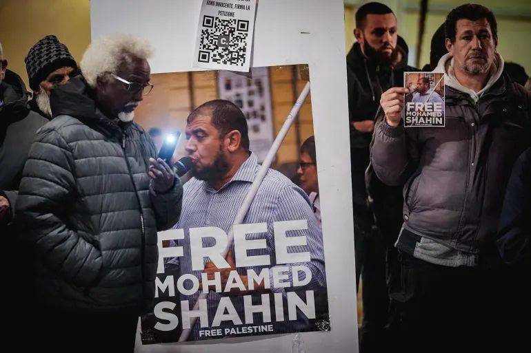 الإفراج عن الشيخ محمد شاهين في إيطاليا يشعل جدلاً سياسياً!
