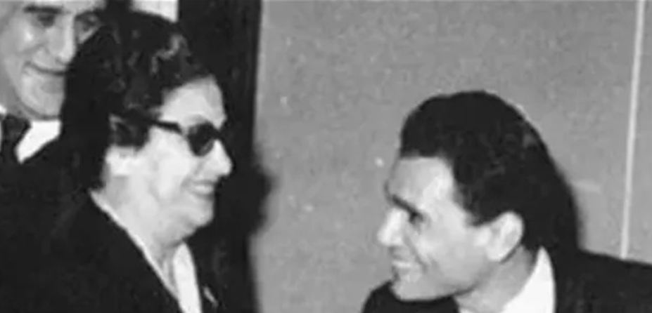 قبيل وفاتها.. ماذا دار بين عبد الحليم حافظ وأم كلثوم في المكالمة الأخيرة؟