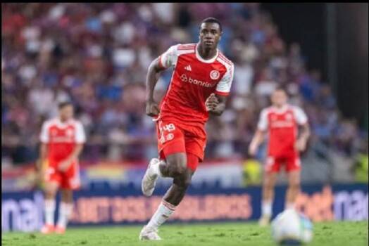 الأهلي السعودي يقترب من التعاقد مع المهاجم البرازيلي ريكاردو ماتياس