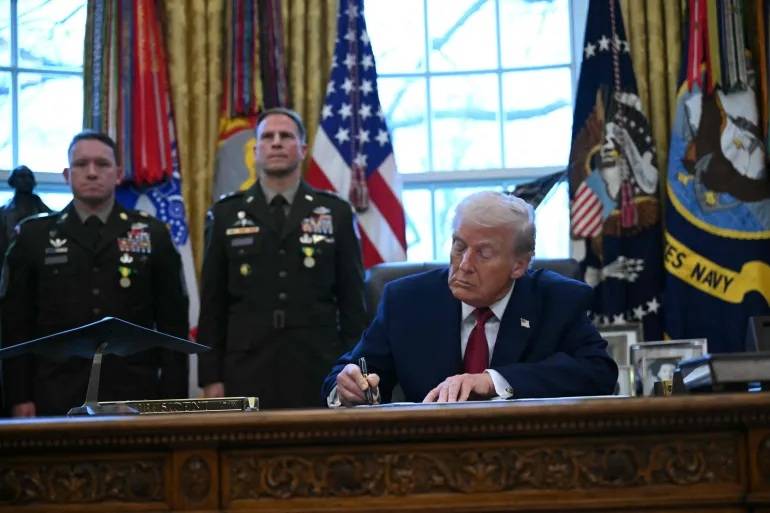 ترامب يُلغي عقوبات 