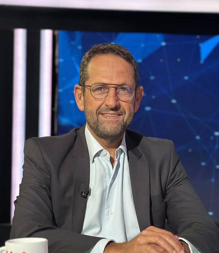 "لا تناقض في الخطاب الأميركي وموقف ترامب في كلام عيسى وأورتيغاس وبرّاك"
سامي نادر لـ"الديار": وفد "التاسك فورس" أكد اهتمام واشنطن وثباتها بدعم الجيش
وتوصياته بعد مُحادثاته في بيروت مُؤثّرة في الكونغرس والبنتاغون