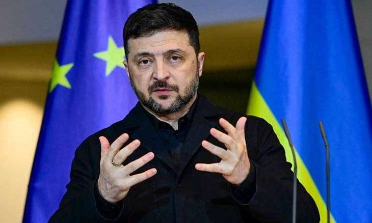 زيلينسكي: الاتفاق مع واشنطن لا يتعلّق بتقسيم الأراضي أو الموارد