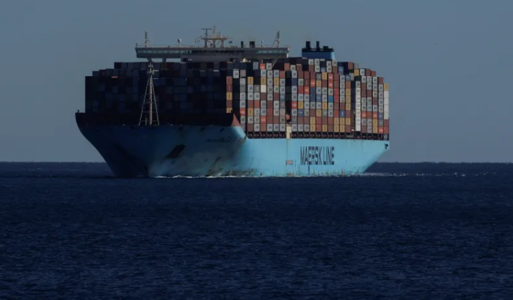 ميرسك تُكمل أول رحلة عبر البحر الأحمر منذ عامين