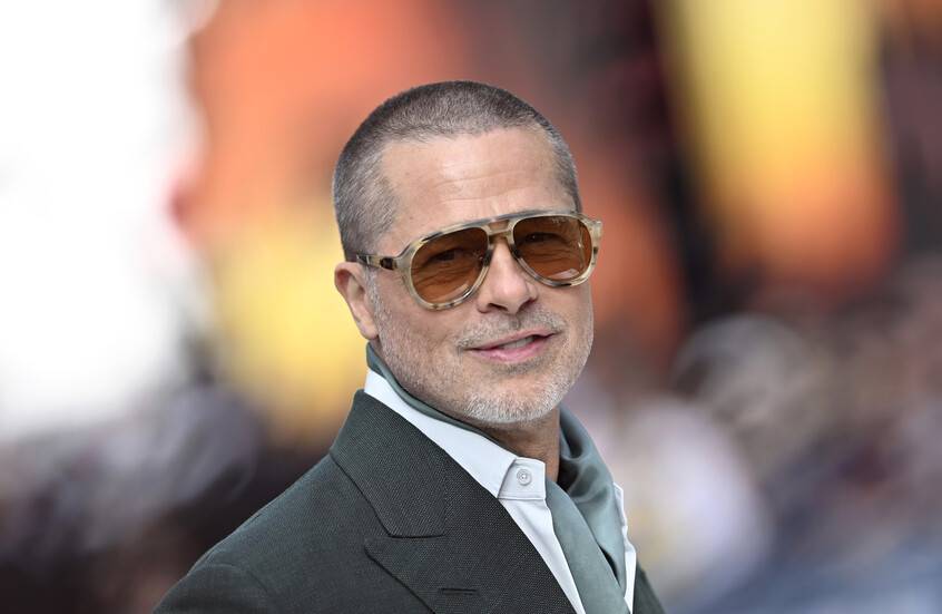 مفاجأة للمعجبين بالنجم العالمي براد بيت