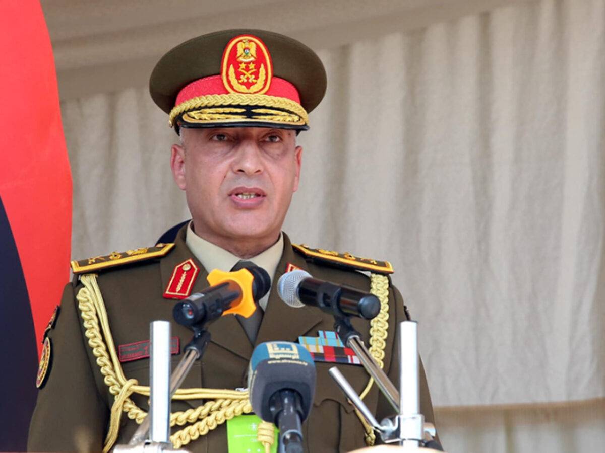 مقتل رئيس الأركان الليبي بسقوط طائرته