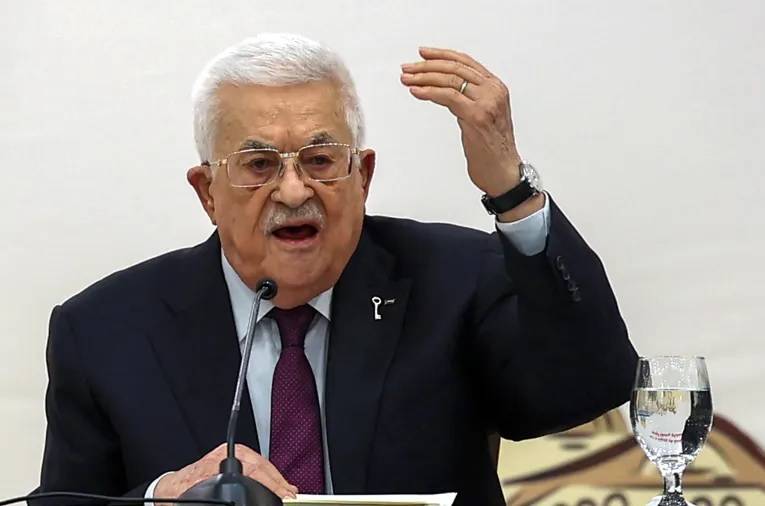 عباس: ماضون في تنفيذ البرنامج الاصلاحي